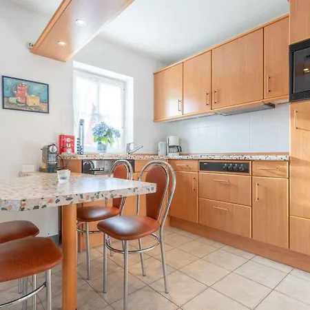 Haus Kuhsteig 15a Apartment